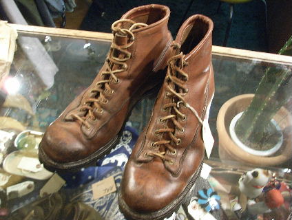 boots36-1.jpg