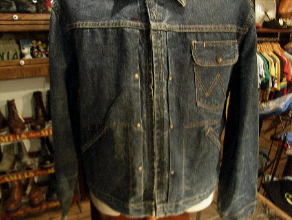 jacket311-3.jpg