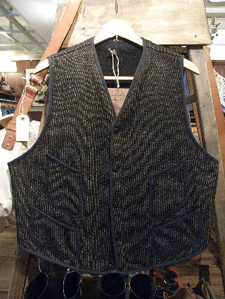 jacket319-1.jpg